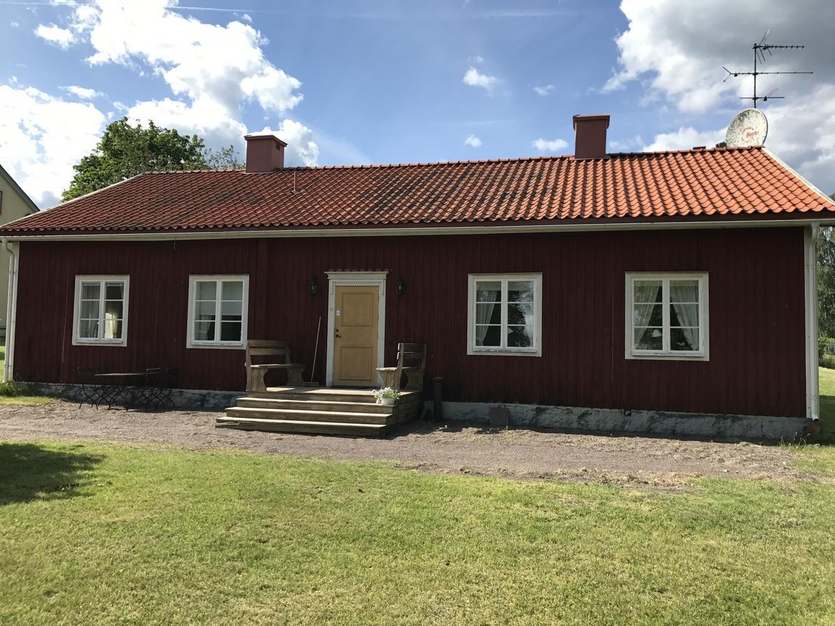 Storebro Herrgard Vimmerby Bagian luar foto